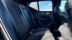 Volvo Xc40 2.0 B4P R DESIGN 5dr Auto Petrol Estate